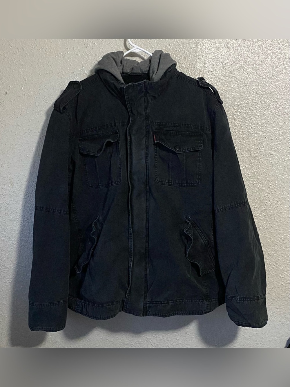 Levi’s Men's Black Hooded Utility Jacket